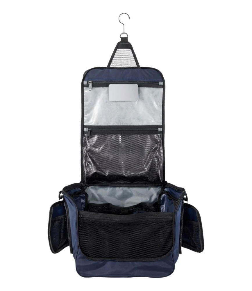 L.L.Bean Personal Organizer Toiletry Bag, Family Size 5 L.L.Bean Personal Organizer Toiletry Bag, Family Size - Image 3