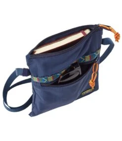 L.L.Bean Mountain Classic Crossbody Bag -L.L.Bean 515143 0 46